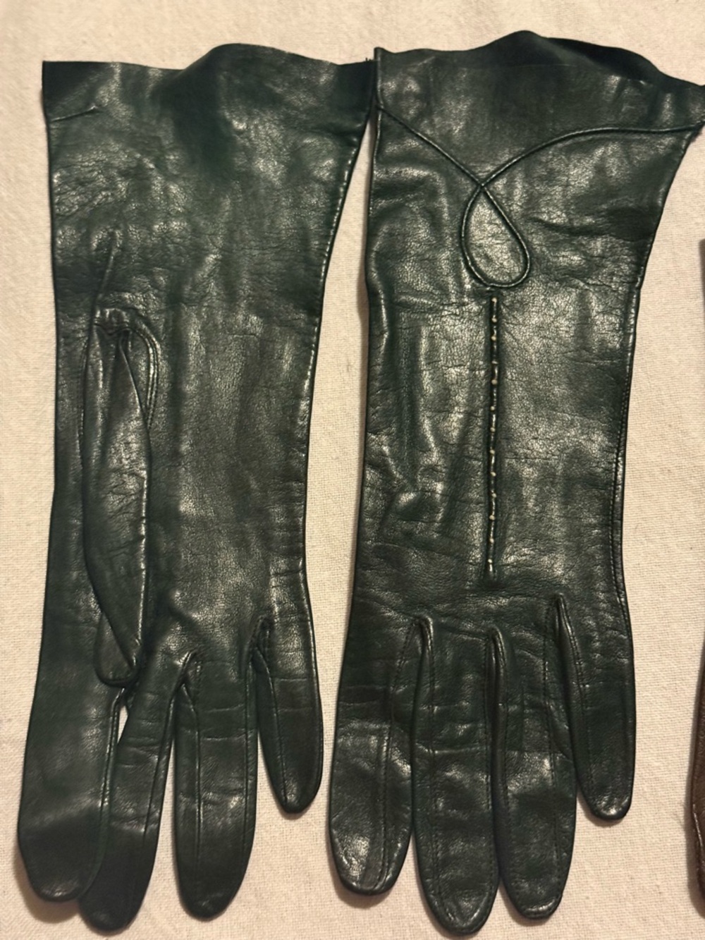 Assorted Vintage Leather Gloves Bundle - Picture 2 of 12